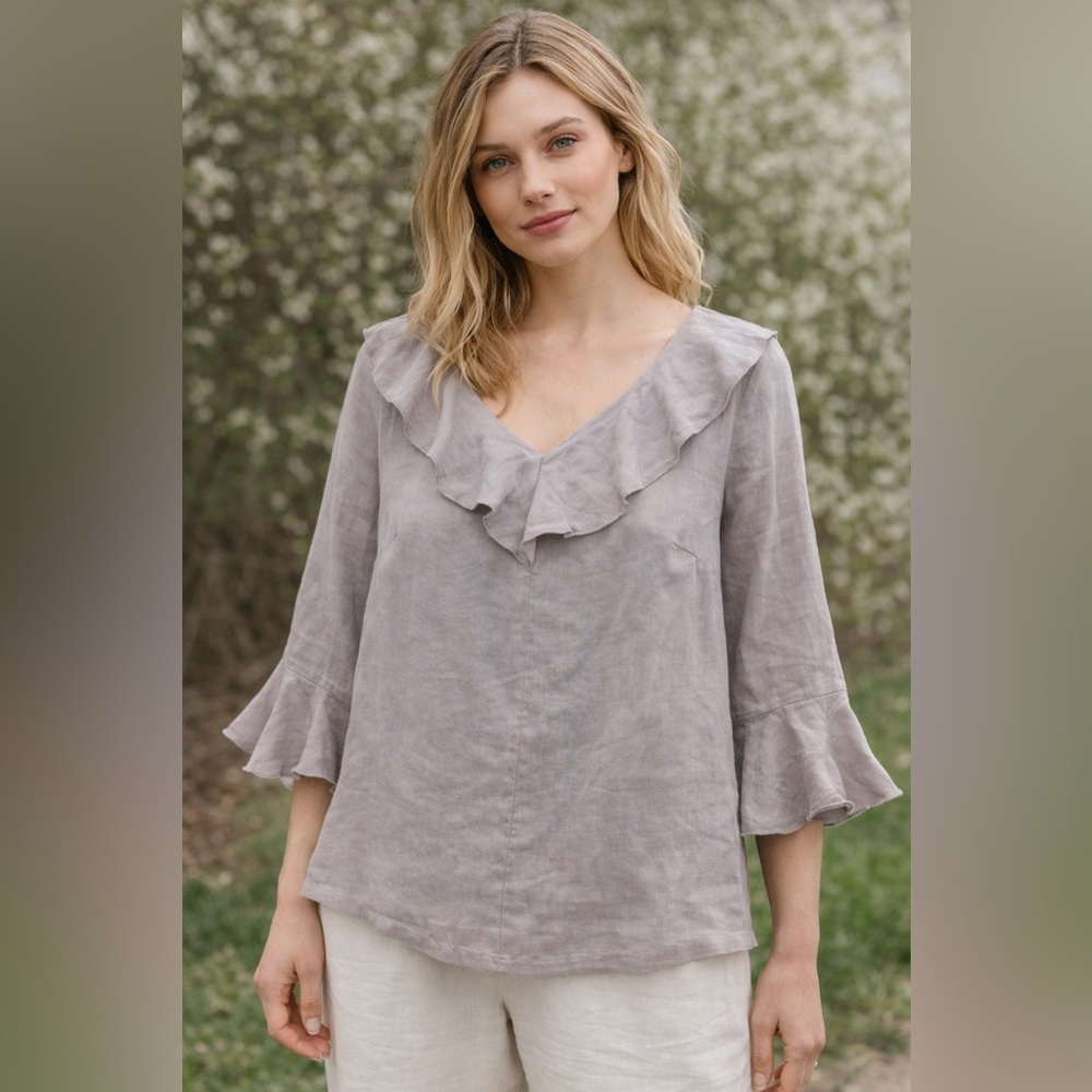 bryn WALKER Linen V-Neck Flutter Ruffle Bell Sleeve Top Gray Lagenlook Sz Small